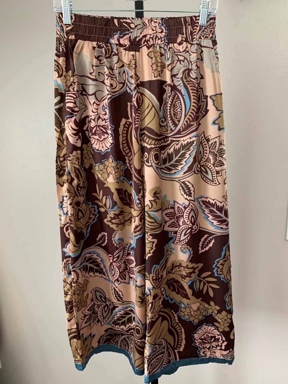 Umgee Peach, Brown & Blue Floral Wide Leg Pants